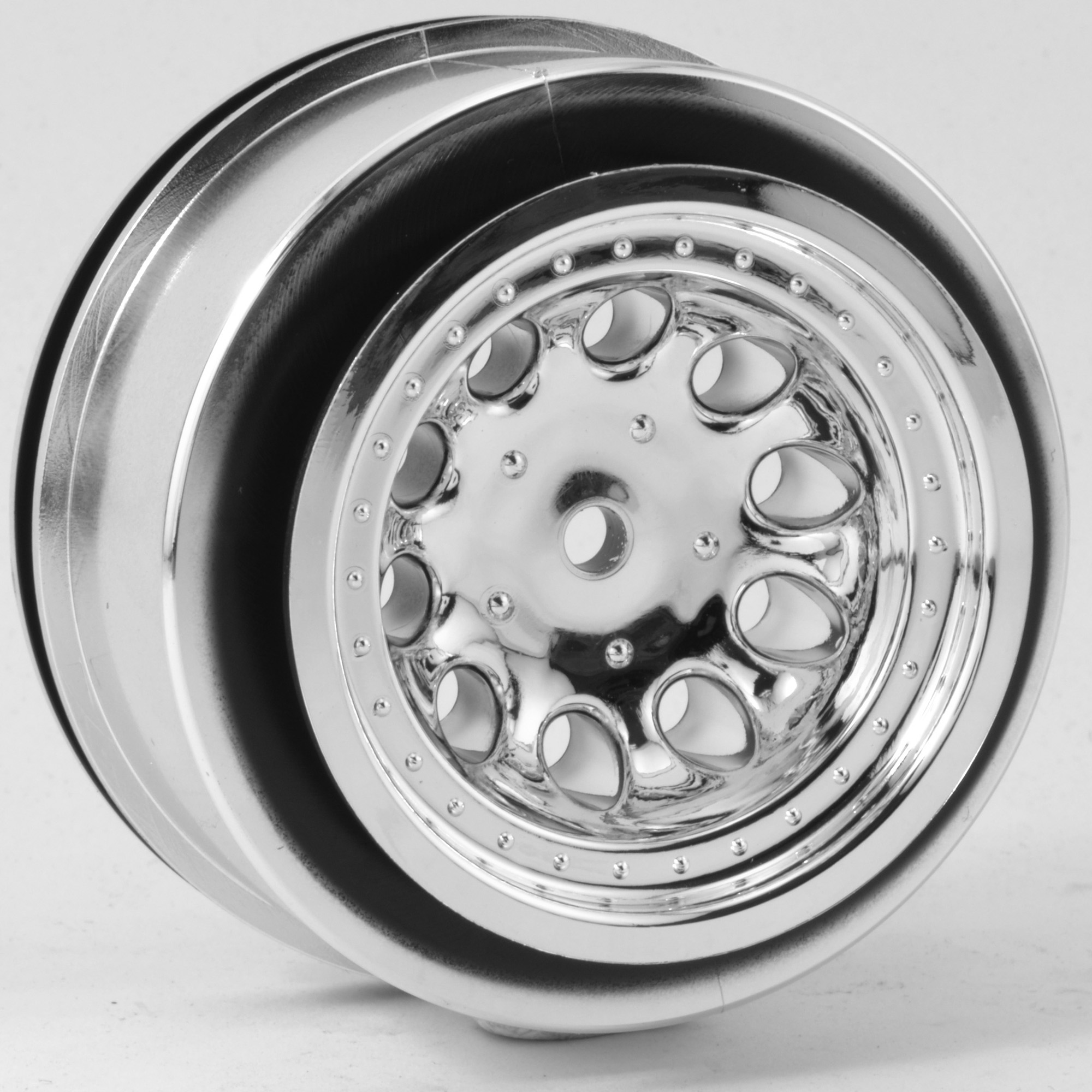 82323 - Chrome Revolver Short Course Wheels – Slash 2wd Front
